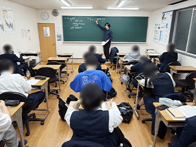 螢雪ゼミナール那加校高校部の英語の授業